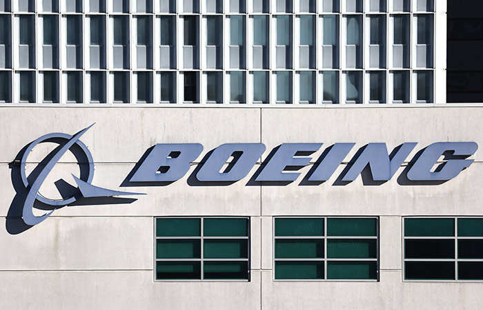 Boeing отозвал предложение об оплате труда бастующих работников