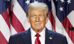 Еще один кандидат в администрацию Трампа взял самоотвод