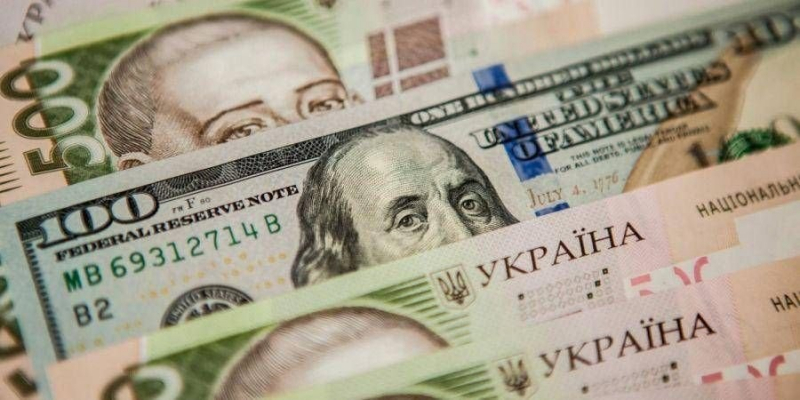 Курс валют НБУ. Євро подешевшав зовсім небагато