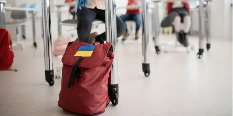 Після війни в Україну може не повернутися майже 8% довоєнного населення. Як це вдарить по економіці країни