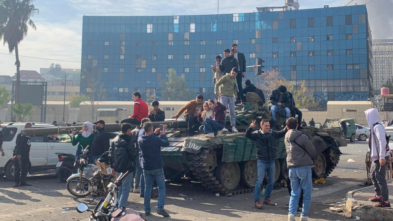 Вооруженная оппозиция объявила комендантский час в Дамаске